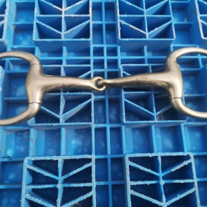 egg-butt snaffle argetan albacon