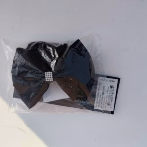 haar strik zwart